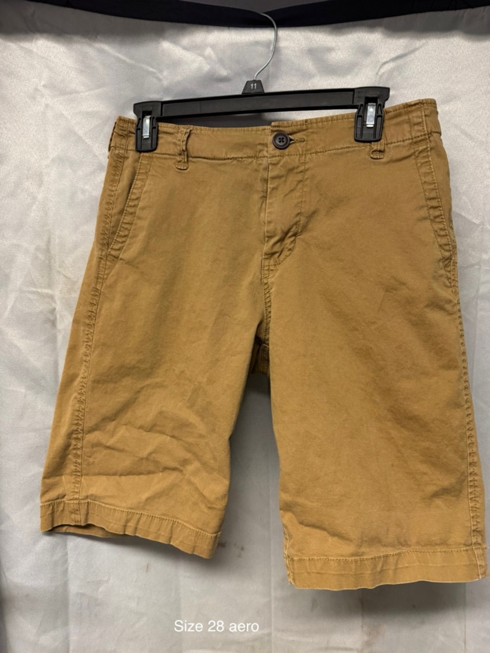 Aeropostale Men's Tan Flat Front Shorts